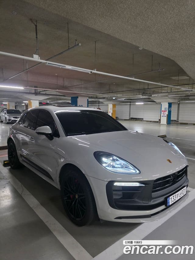 Porsche Macan 95B, 2023 1
