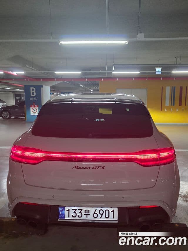 Porsche Macan 95B, 2023 4
