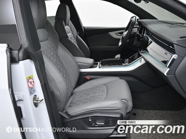 Audi Q8 (4M) Premium, 2021 10