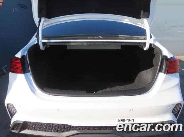 Kia The / новый New K3 2세대 Prestige, 2022 все фото