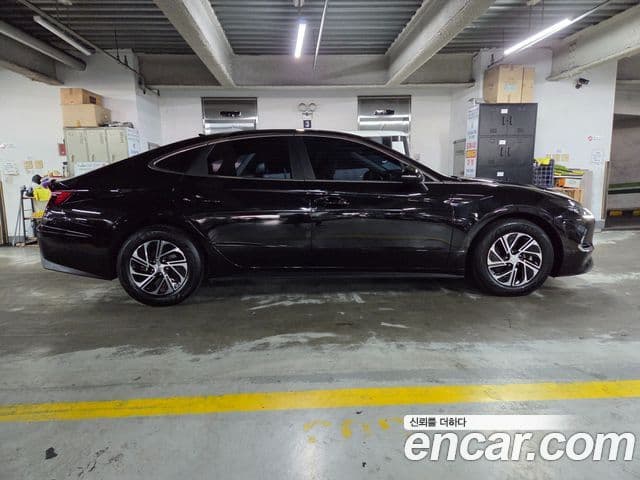 Hyundai Sonata гибрид (DN8) Modern, 2022 19