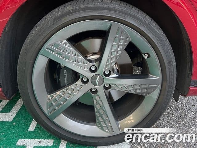 Genesis GV70, 2021 8