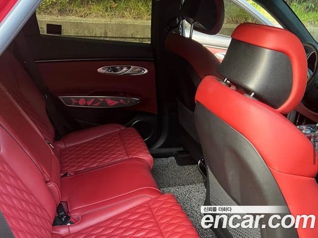 Genesis GV70, 2021 13