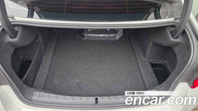 BMW 3시리즈 (G20), 2025 18