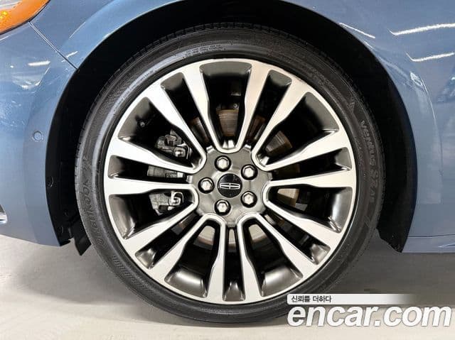 Lincoln Continental 10세대, 2019 все фото