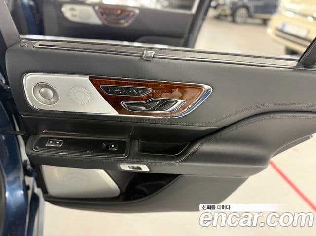 Lincoln Continental 10세대, 2019 18