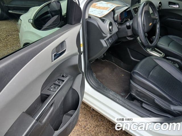 Chevrolet(GM대우) 아베오 хэтчбек люксовая версия, 2014 8