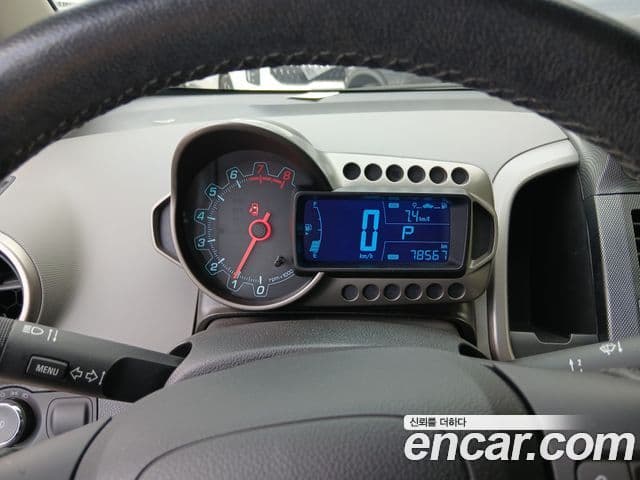 Chevrolet(GM대우) 아베오 хэтчбек люксовая версия, 2014 9