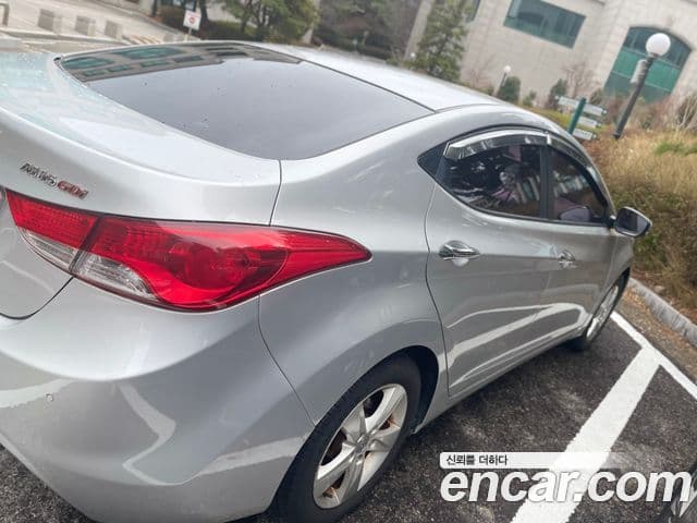 Hyundai Avante MD Luxury, 2012 4