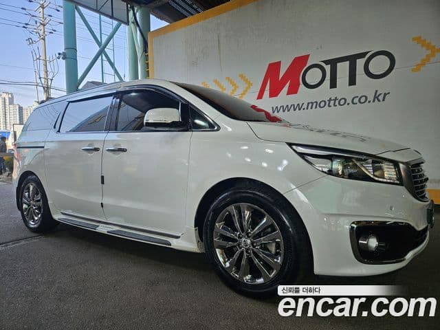 Kia All New Carnival Noblesse, 2016 3