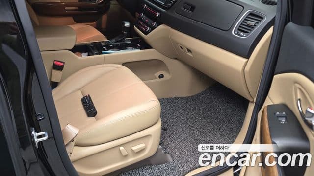Kia All New Carnival Noblesse, 2017 15