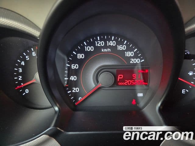 Kia Ray Luxury, 2012 11