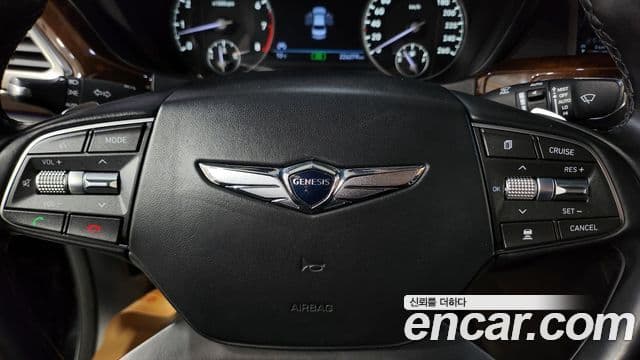 Genesis EQ900 Prestige, 2018 11