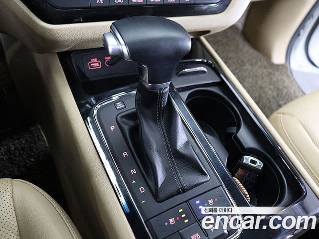 Kia All New Carnival Prestige, 2018 8