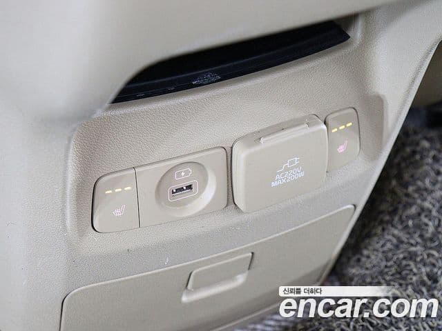 Kia All New Carnival Prestige, 2018 11