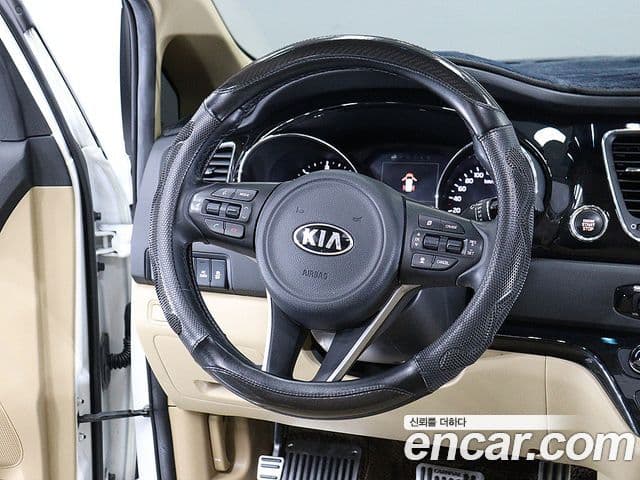 Kia All New Carnival Prestige, 2018 13