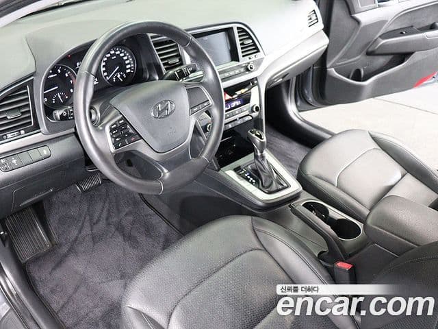 Hyundai Avante AD Special, 2017 11