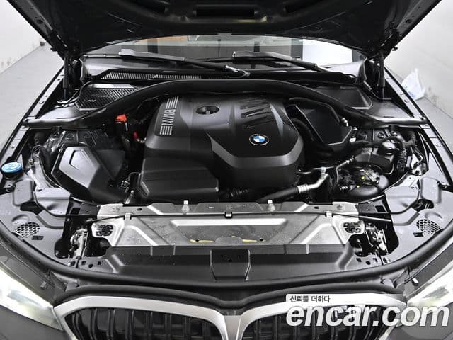 BMW 3시리즈 (G20), 2025 8