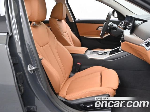 BMW 3시리즈 (G20), 2025 10