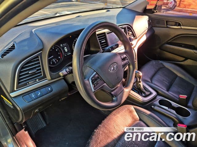 Hyundai Avante AD 1.6 GDI Value Plus, 2017 9