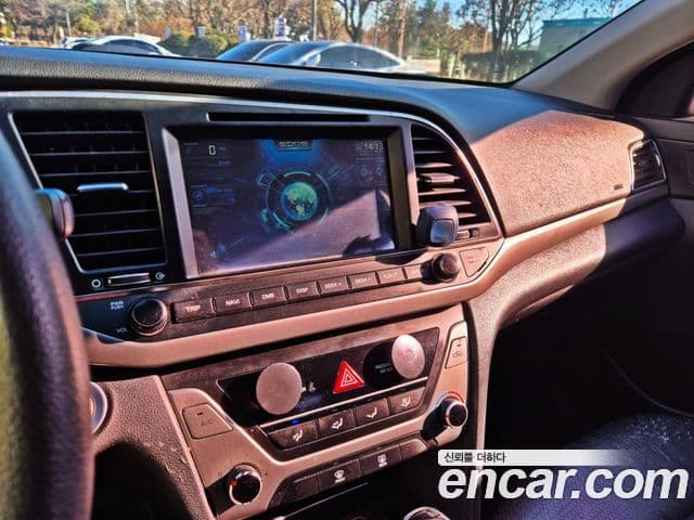 Hyundai Avante AD 1.6 GDI Value Plus, 2017 15