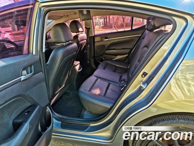 Hyundai Avante AD 1.6 GDI Value Plus, 2017 18