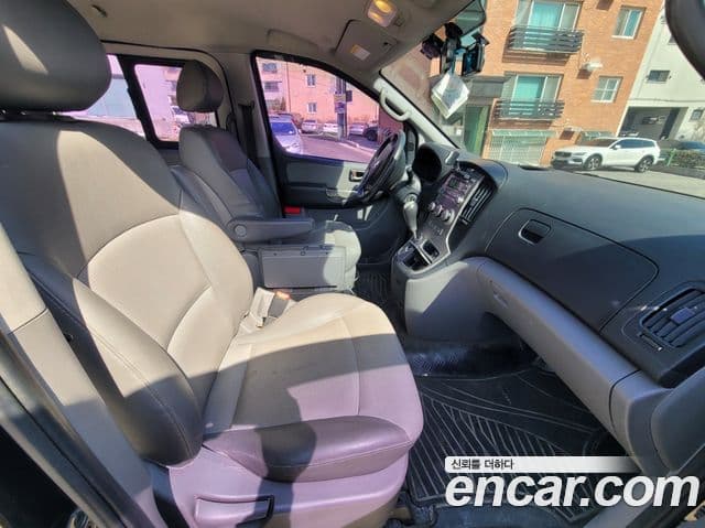 Hyundai Grand Starex CVX Luxury, 2011 10