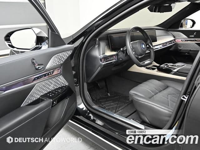 BMW 7시리즈 (G70) 750e xDrive Design Pure Excellence, 2024 11