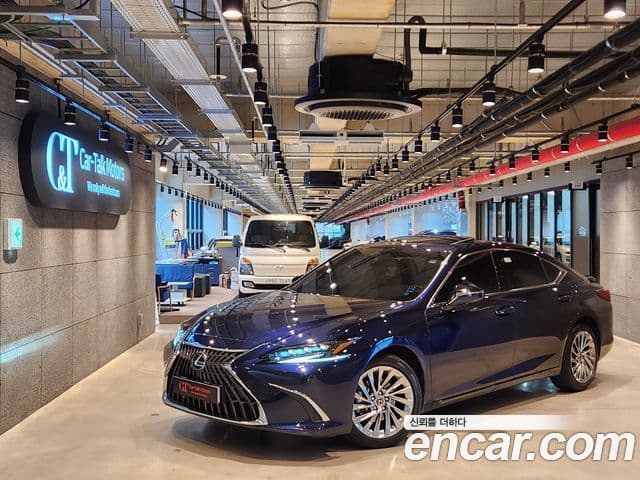Lexus ES300h 7세대 Executive, 2024 1
