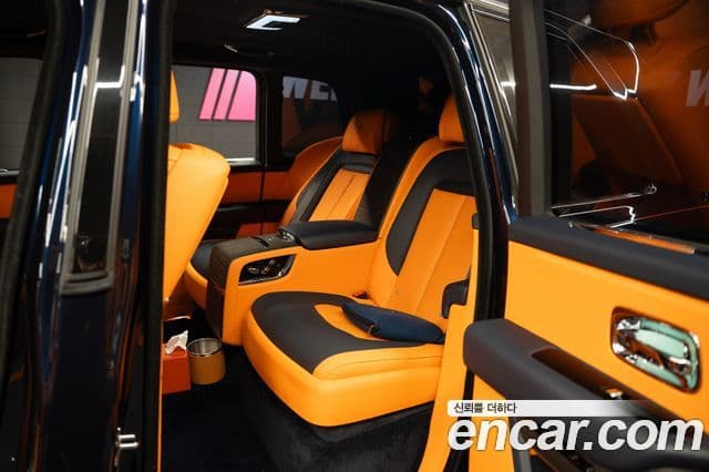 Rolls-Royce Cullinan, 2023 7