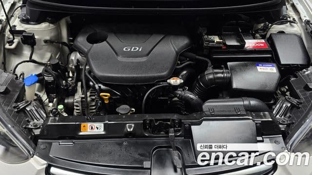 Hyundai Avante MD M16 GDI Deluxe, 2012 20