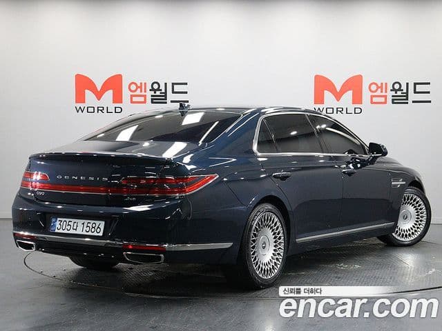 Genesis G90 Premium Luxury, 2021 3