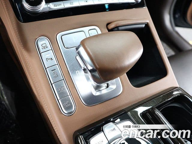 Genesis G90 Premium Luxury, 2021 8