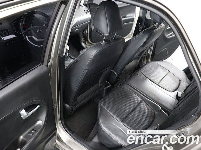 Kia All New Morning Luxury, 2013 17