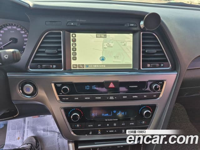 Hyundai LF Sonata Premium, 2015 15