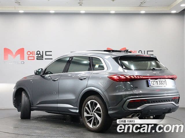 Audi Q5 (80A) 40 TDI Quattro S Line, 2025 4