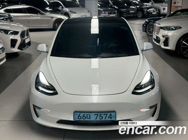 Tesla модель 3 Standard Range Plus, 2020 2