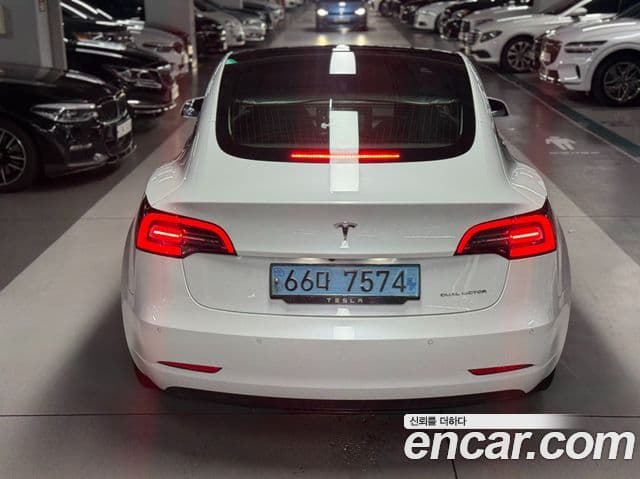 Tesla модель 3 Standard Range Plus, 2020 все фото