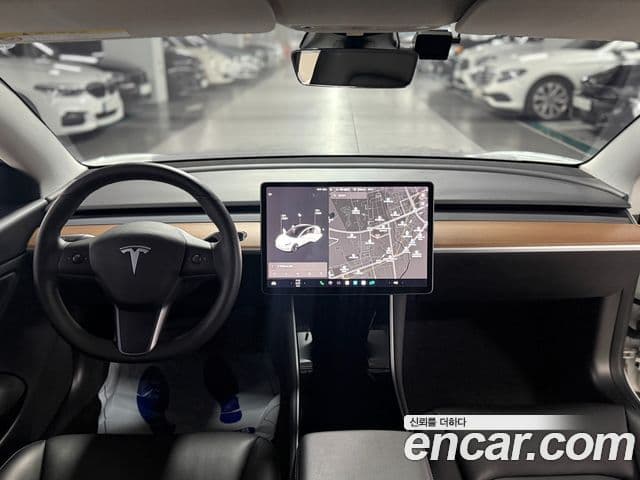 Tesla модель 3 Standard Range Plus, 2020 7