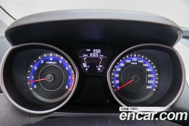 Hyundai Avante MD M16 GDI Deluxe, 2012 13