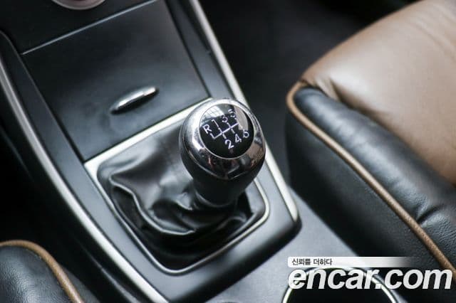 Hyundai Avante MD M16 GDI Deluxe, 2012 15