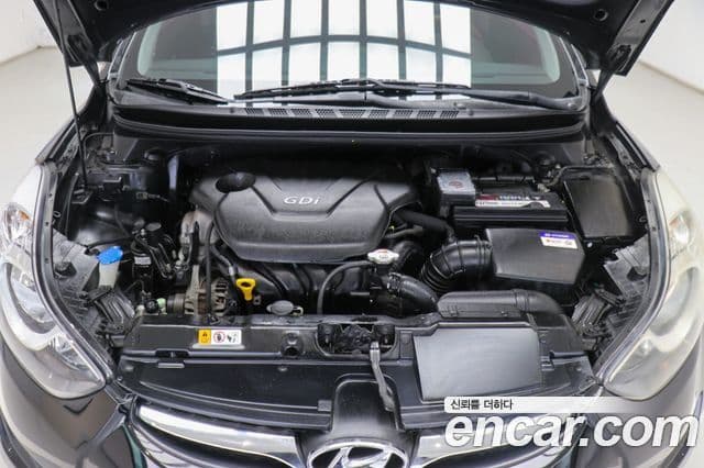 Hyundai Avante MD M16 GDI Deluxe, 2012 17