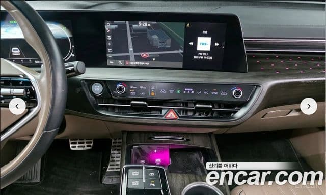 Kia K8 гибрид Signature, 2023 9