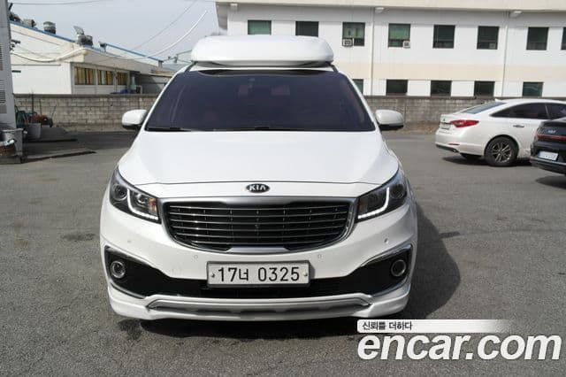 Kia All New Carnival Noblesse, 2017 3
