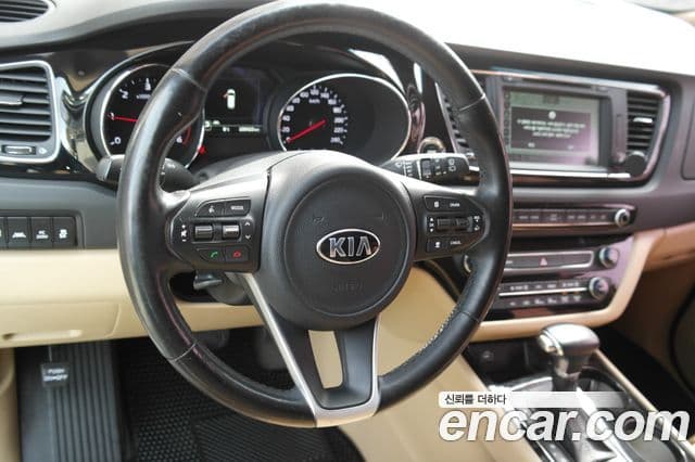 Kia All New Carnival Noblesse, 2017 11