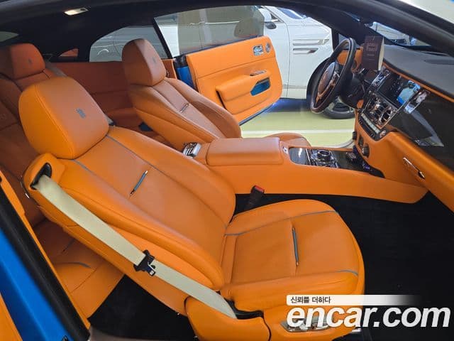 Rolls-Royce 레이스 6.6 чёрный эмблема, badge, 2020 10