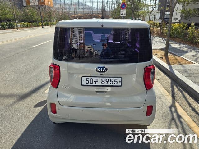 Kia Ray Deluxe, 2014 8