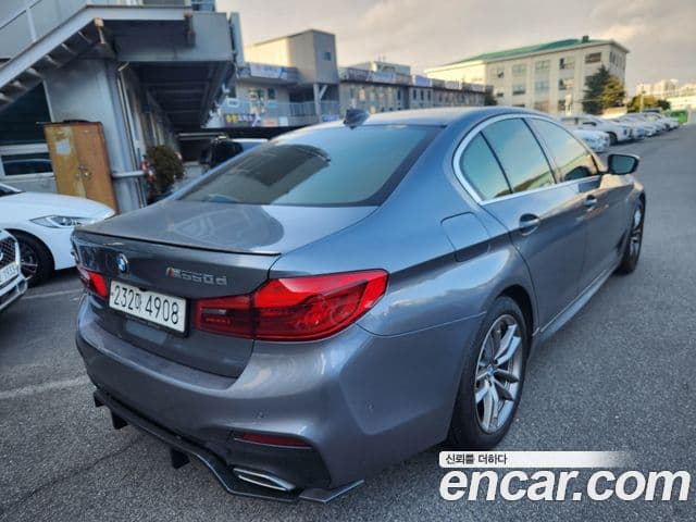BMW 5시리즈 (G30) 520d M Sport Plus, 2020 3