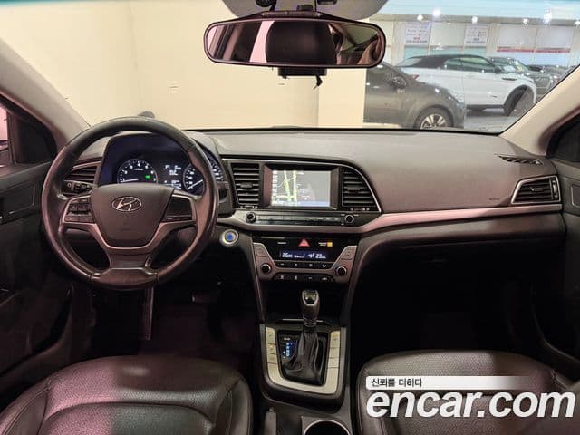 Hyundai Avante AD 1.6 GDI Smart, 2017 14