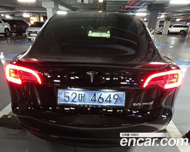 Tesla модель 3 performance, 2022 4